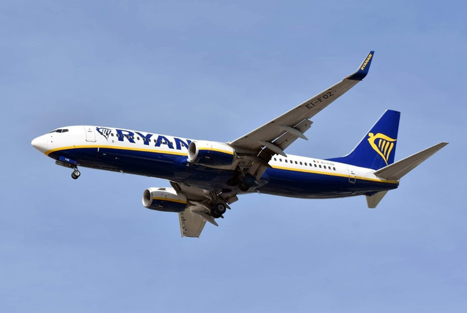 Rayanair Lancia Una Nuova Rotta Da Alghero A Milano Malpensa