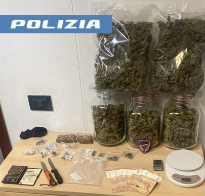 Cagliari. Giovane fermato per un controllo, arrestato per spaccio di droga